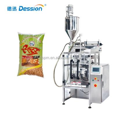 China CLOTHING Automatic Soybean Oil Packing Machine for 1 Liter Edible Oil Pouch for sale