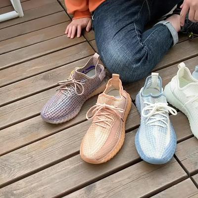 China Custom Famous Brands Women's Men's Fashion Sport Walking Shoe Sepatu Zapatos Zapatillas Casual Fitness Sneakers Fashion Trend Designer For Men for sale