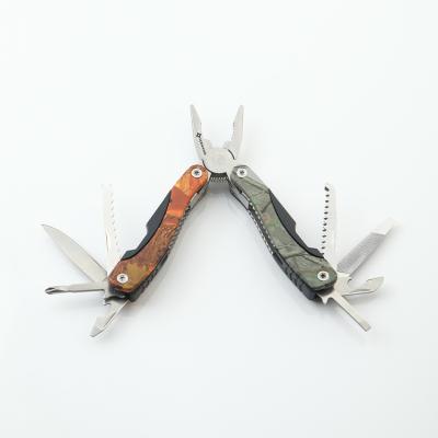 China MULTI FUNCTIONAL Color Survival Stainless Steel Luminous Outdoor Portable Compact Multifunctional Pliers for sale