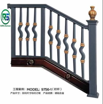 China Mit der Eisenbahn befördernde Innen-2-7mm Stärke Atistic zeitgenössischer Aluminium- Treppen-im Freien zu verkaufen