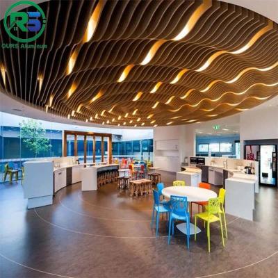 Chine S Shaped Closed Aluminum Strip Ceiling Acoustic Suspended Ceiling Tiles Thickness 15MM à vendre