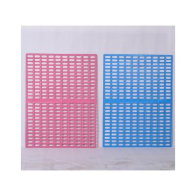 China Good Quality 30*75mm Mat Floor Clear Panel Plastic Breathable Protective Cage For Pet for sale