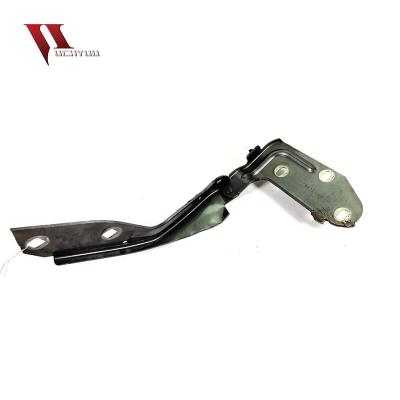 China Uchyuu Excellent Quality Cover Hinge For Porsche Cayenne 2011 OEM 95851130102 / 958 511 302 02 Cayenne for sale