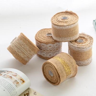 China Qingyun Floral 10cm Width Natural Burlap Hessian Ribbon With Lace Happy Birthday Gift Wrapping White Decorative Roll for sale