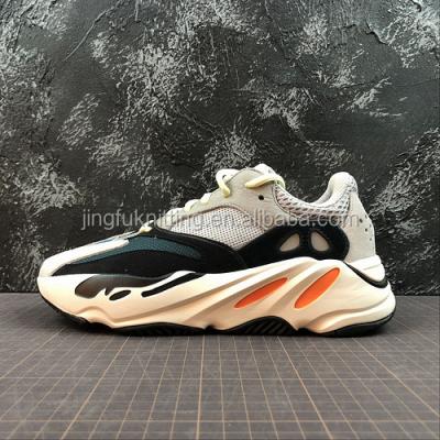 China Fashion hot sale Anti-slippery 700 yeezy breathable for sale