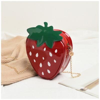 China Fashion cute bags for children cartoon kids strawberry coin purse simple kids shoulder bag for sale