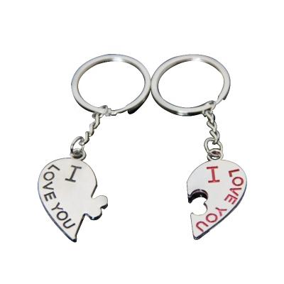 China Viable Custom Heart Shaped Key Chain Couples Metal Key Chain Fashion For Gift for sale