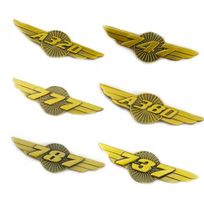 China Europe On Stock Badge BOEING 737 777 787 747 Pilot Badges AIR BUS 380 330 320 Aircraft Lapel Pin Badge for sale