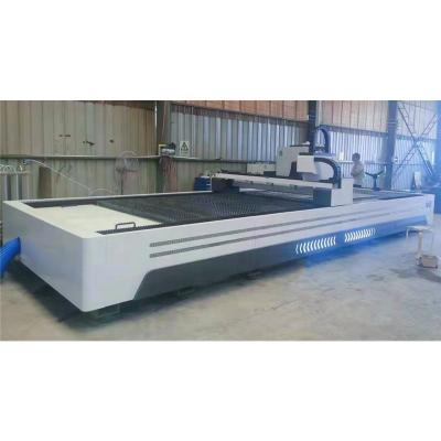 China 3000 * 1500 mm Schneidbereich Industrielle Laserschneidmaschine für Aluminium zu verkaufen