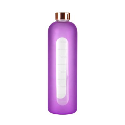 China New Design Large Capacity 1200ml Sustainable Visible Single Wall Window Office Glass Drinking Water Bottles for sale