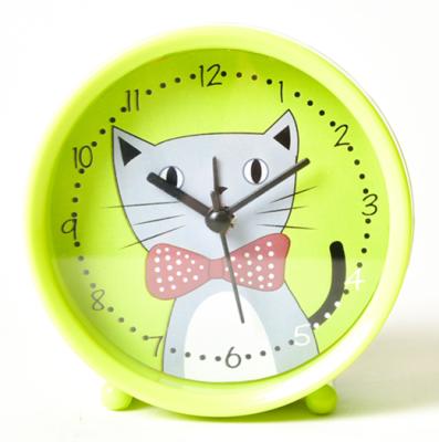 China KOREAN Modern Green Cute Cartoon Cat Plastic Small Alarm Desk and Table Clock à venda