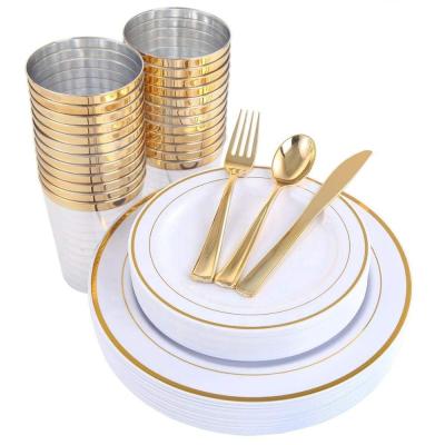 China Gold Disposable Plastic Plates Disposable Tableware Set 25 Pcs Dinner Dishes, Tumblers, Forks, Knives, Spoons for sale