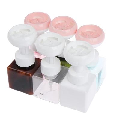 China Essential Oil Flower Empty Stamp Foam Bottle 250ml Plastic Hand Soap Foam Bottle 250ml Pink Green Brown Blue Clear White Plastic Bottle for sale