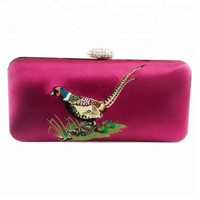 China Grab Customizable Style And Products Embroidered Elegant Pheasant Clutch Bags for sale