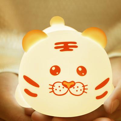 China Modern Silicone Tiger Lamp Changeable LED Night Lights USB Animal Type Sensor Room Kids Toy Lights Remote Control 7 Color USB Bedroom for sale