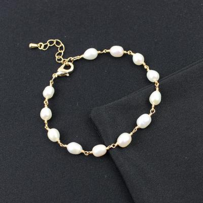 China Exquisite and Cute HuPo.HuTu Korea Trendy Jewelry Fashion Freshwater Pearl Bracelet 18K Natural Gold Plated Simple Bracelet for Women for sale