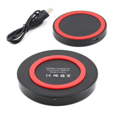 China Wholesale universal mini mobile phone charger logo fast fast charging wireless charger custom mini wireless charger protection for sale