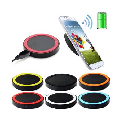 China Wholesale universal mini mobile phone charger logo fast fast charging wireless charger custom mini wireless charger protection for sale