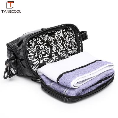 China Comfortable ; anti-theft; New Handbag Men USB Charger Travel Costom Waterproof Wash Cosmetic Bag for Men for sale