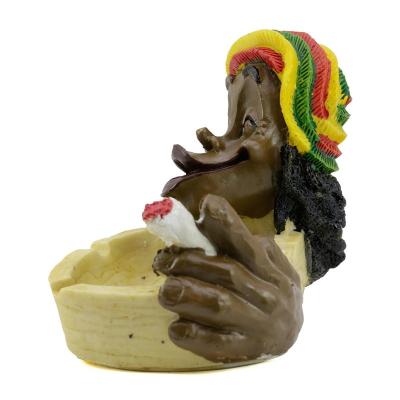 China New style of courage resin round shape cartoon Jamaica style colorful resin ashtray home decoration for sale