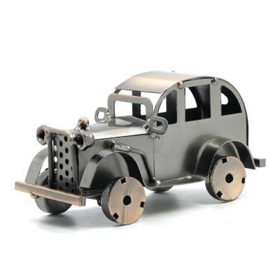 China Europe courage iron car the retro model the European home furnishings decoration antique crafts for sale