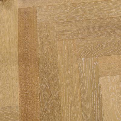 China Traditional 20 mm Thickness Oak Herringbone Engineered Flooring Oak Hardwood Flooring for sale