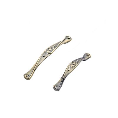 China Modern Kichen Accessories Kitchen Furniture Pulls Modern Cabinet Handles for sale