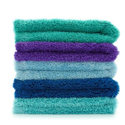 China & High Quality Quick Retail 500gsm 40x40cm Coral Fleece Edgeless Microfiber Car Wash Towel for sale