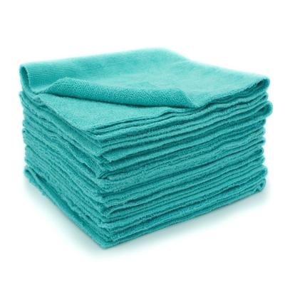 China Cheap Quality 250gsm Microfiber 80%Polyester 20%Polyamide Lint Free Edgeless All-Purpose Cleaning Cloth Good For Detailing Car Wash Towel for sale