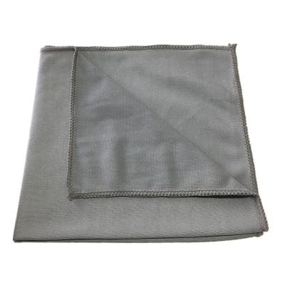 China Manufacturer Supply Sewing Edge Gray Car Cleaning Towels 300gsm Microfiber Super Absorbent Window Cloth Towels for sale