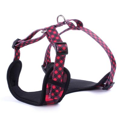 China Custom Dogs Plaid Design Dog Chain Dog Vest Harness Leash Set for sale