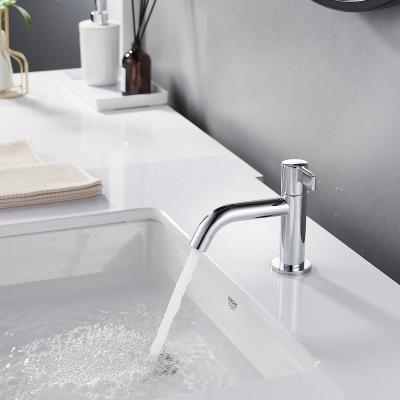 China Thermostatic Faucet Hot Sale Bathroom Faucets Waterfall Waterfall Basin Faucet Brass Faucet for sale