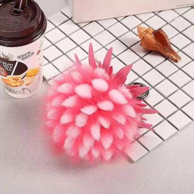 China 2020 New Fashion Women's Bag Fox Pom Fruit Pineapple Fur Keychain Charm Accessories 14cm for sale