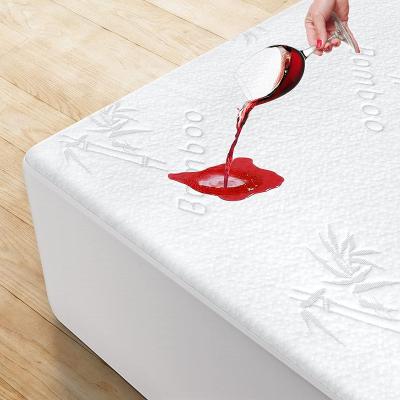 China Waterproof Bamboo Waterproof Mattress Protector, 3D Air Cooling Fabric Mattress Cover Breathable Silent Bed Mattress Protector for sale