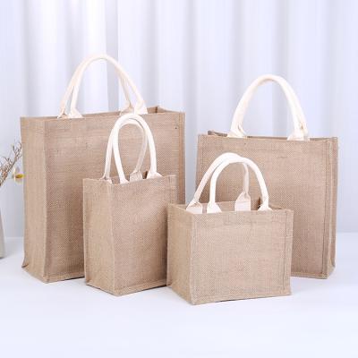 China Wholesale Custom Eco Friendly Printing Logo Natural Burlap Eco Friendly Jute Tote Bags Foldable Reusable Jute Shopping Bag for sale