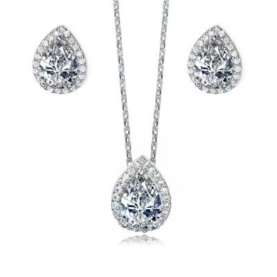 China Luxury Vintage Water Cut Zirconia Water Drops Diamond Earring Necklace Ladies Pear Shape Shiny Earring And Necklace Set for sale