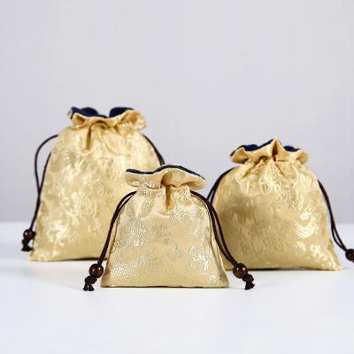 China Eco - Friendly Burlap Bags With Drawstring Gift Bags Jewelry Pouches for sale