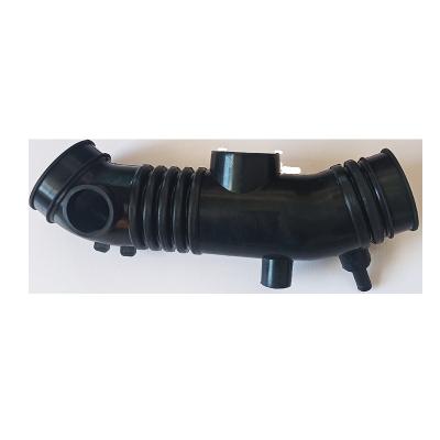 China Auto Engine Parts Automobile Intake Hose Air Filter Intake Hose 17881-62111 for sale