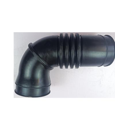 China Auto Engine Parts Car Engine Parts Air Filter Intake Hose Car Intake Hose 17881-58150 for sale