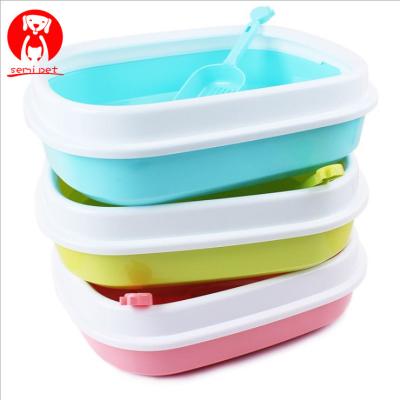 China Cats Bedpans Semi Closed Anti-splash Cat Toilet Pet Cat Litter Box Plastic for sale