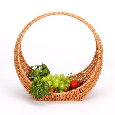 China Viable hot sale storage basket creative weaving rattan weaving small carry basket for sale