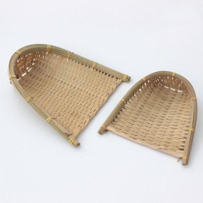 China Sustainable Creative Hand - Woven Bamboo Snack Baskets Features Bamboo Dustpan Kitchen Vegetable Storage Baskets for sale