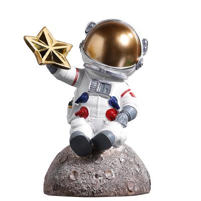 China Beautiful European Astronaut Moon Decoration Received Creative Handwork Ornaments Living Room Porch Bedroom Study Resin for sale