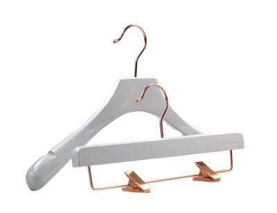 China SHOWS UP White Wooden Coat Hanger Soft Outdoor High End Coat Hanger Brand Wooden Coat Hanger for sale