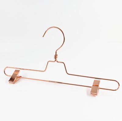 China SHOW Ready To Ship Fast Delivery Shiny Copper Metal Rose Gold Pant Hanger With Clips for sale