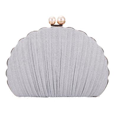 China Shiny Outdoor Hot Selling 2022 Shell Mother Pleated Even Pearl Bag Handbag Charm Small Clutch Bags For Women for sale