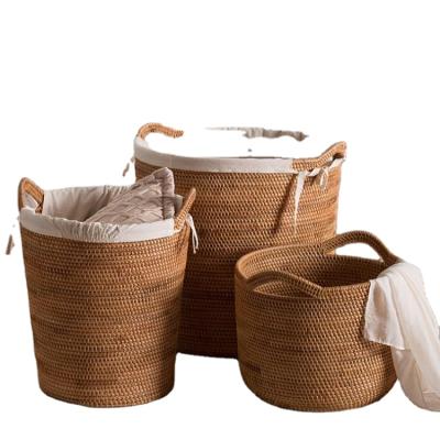 China Traditional Wholesale High Quality Woven Dirty Clothes Hamper Living Room Storage Basket for sale