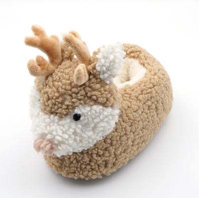 China Plush Christmas Cartoon Elk Cotton Hugging Cotton Drag Plush Indoor Animal Warm Home Shoes for sale