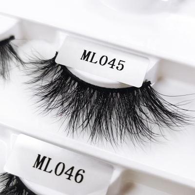 China Natural Soft Top Quality 3d Eyelash Book Makeup Create Your Own Brand Eye Lashes Brand Mink Lashes for sale