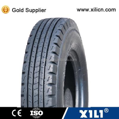 China Natural rubber 400-8 8 PAIRS motorcycle tires bajaj spare parts bajaj three wheeler tires for sale